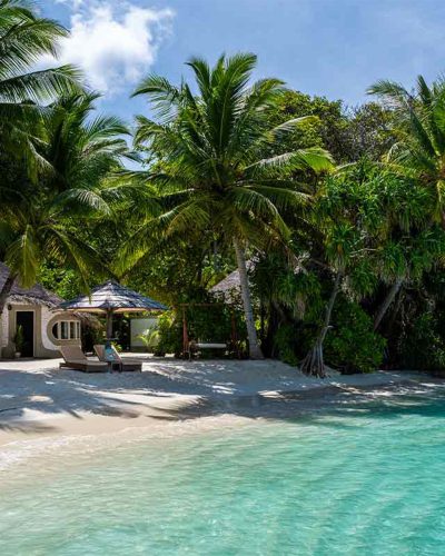 deluxe-beach-villa-11